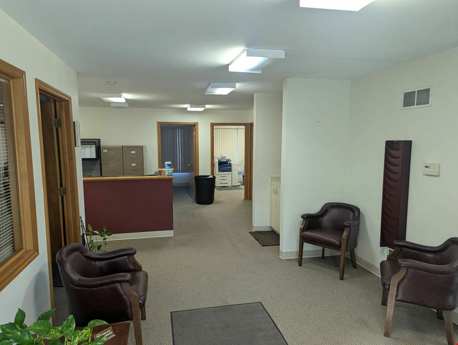 1803 Woodfield Drive Unit B