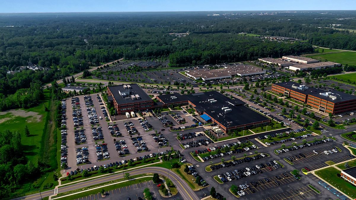 540 CrossPoint Parkway