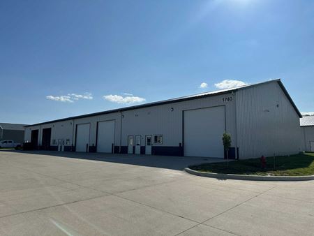 Preview of Industrial space for Rent at 1740 Robins Rd