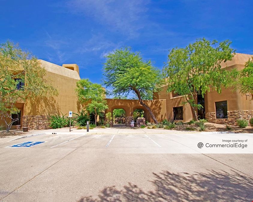 8700 E Pinnacle Peak Rd