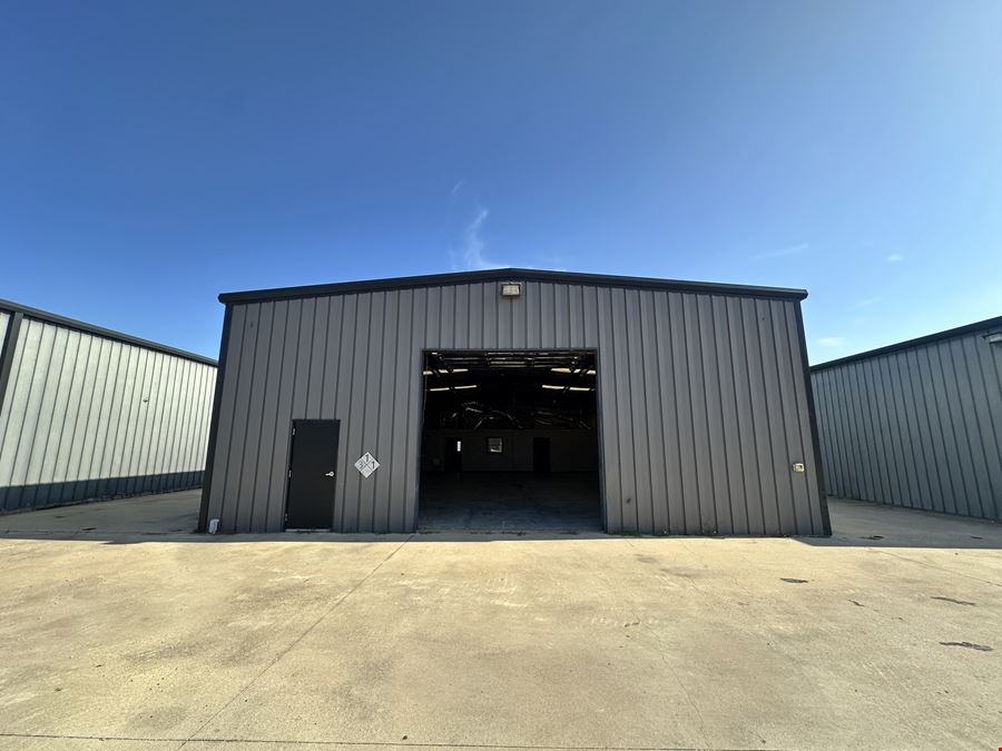 3,360 SF Warehouse with Yard