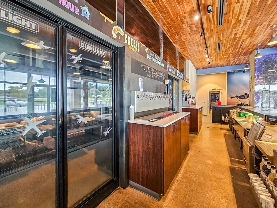 Former Flight Deck Tap & Grill