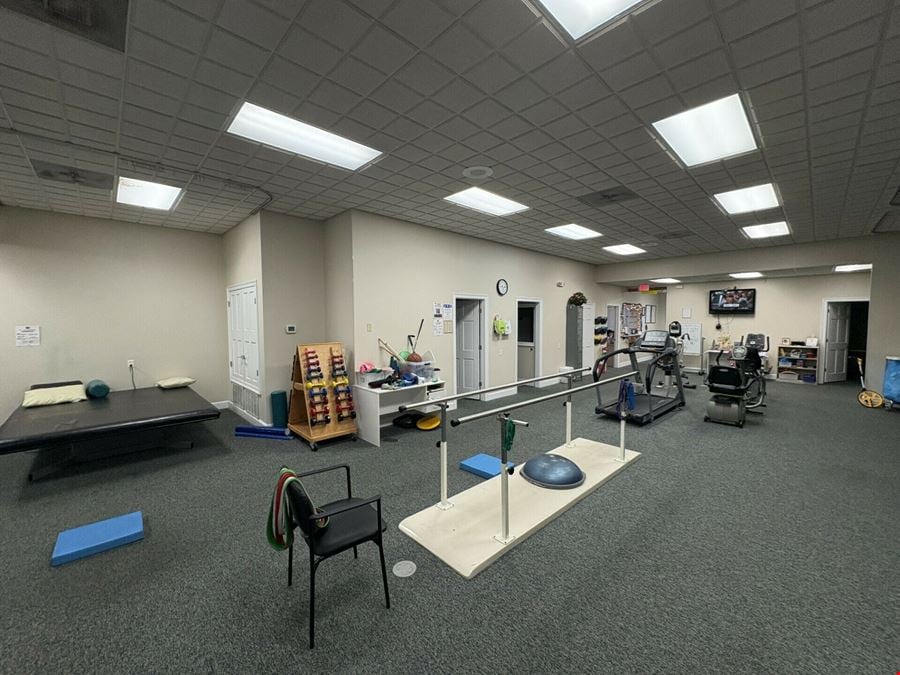 Niceville, FL Medical/Physical Therapy Space for Lease
