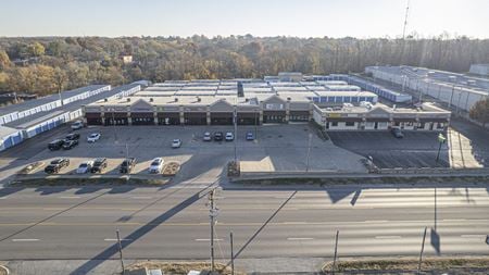 Preview of Retail space for Rent at 2911 B South Belt Highway