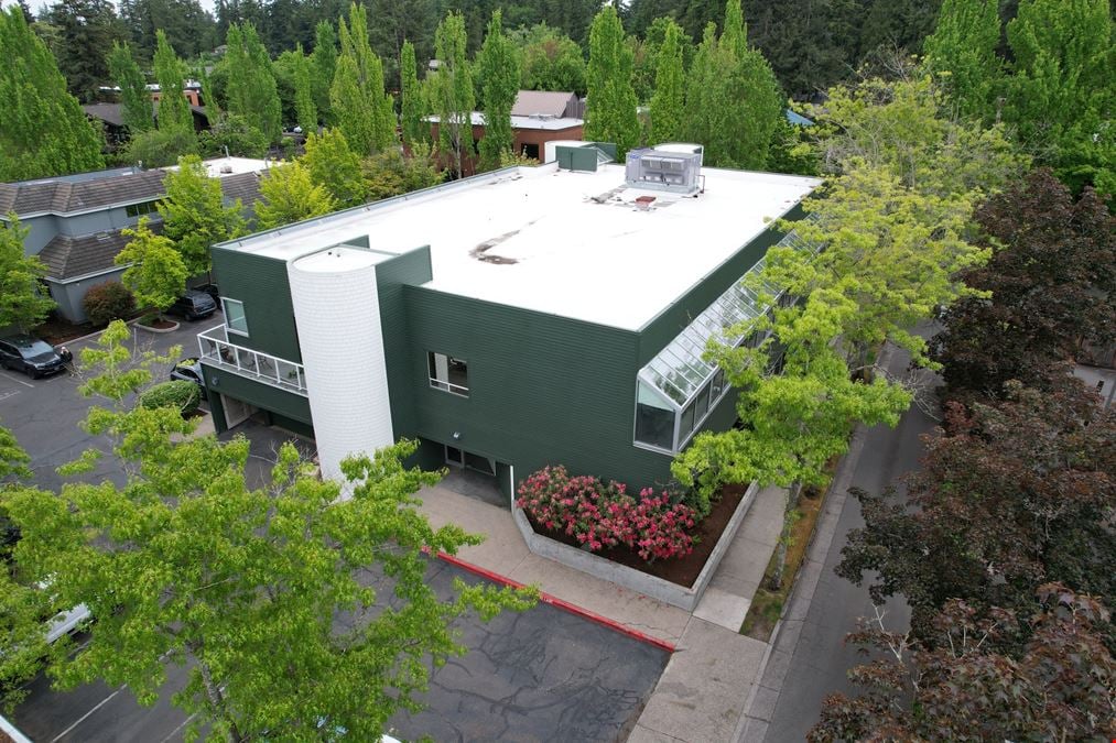 100% Leased Investment in Lake Oswego