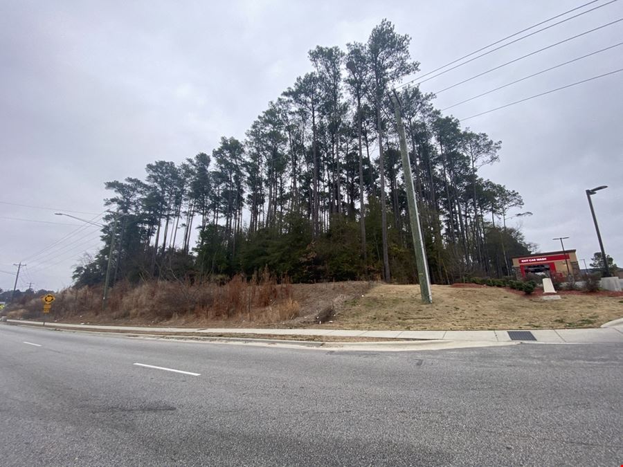 2.35 AC Near Corner of Raeford Rd and Glensford Dr