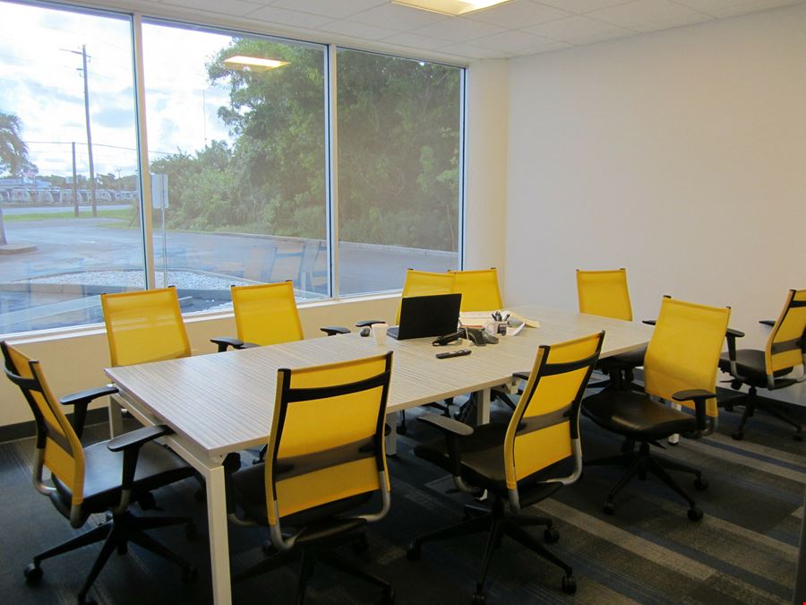 Showroom/Office/Warehouse