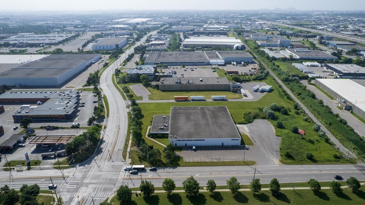80 West Drive, Brampton, ON L6T 3T6