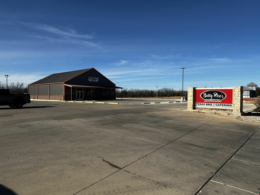 3950 Catclaw Drive - Freestanding Building