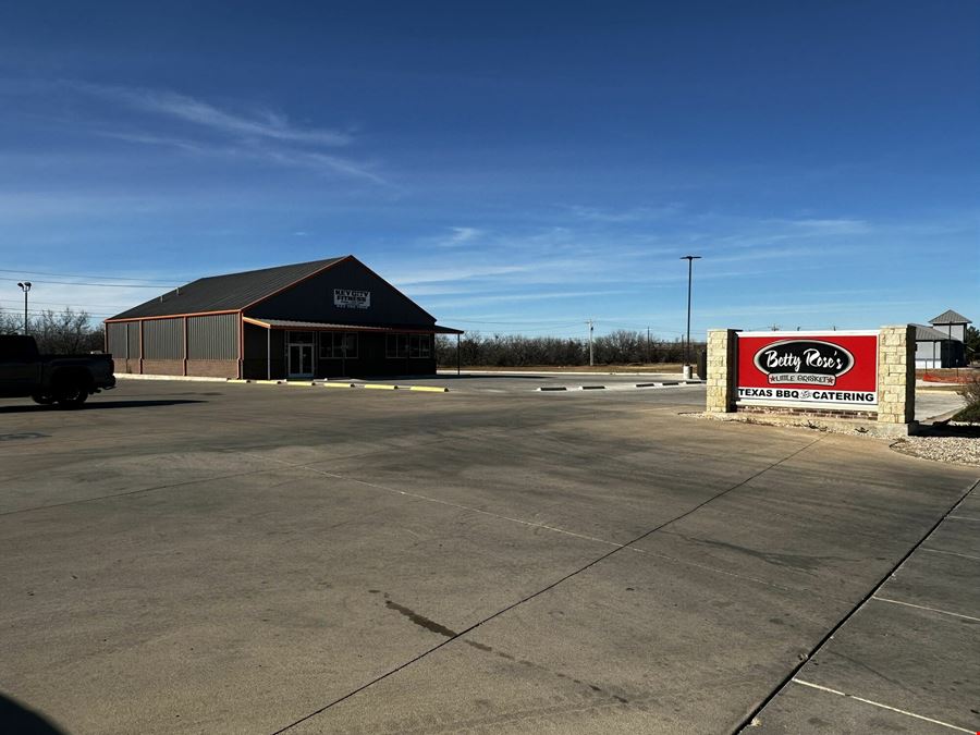 3950 Catclaw Drive - Freestanding Building