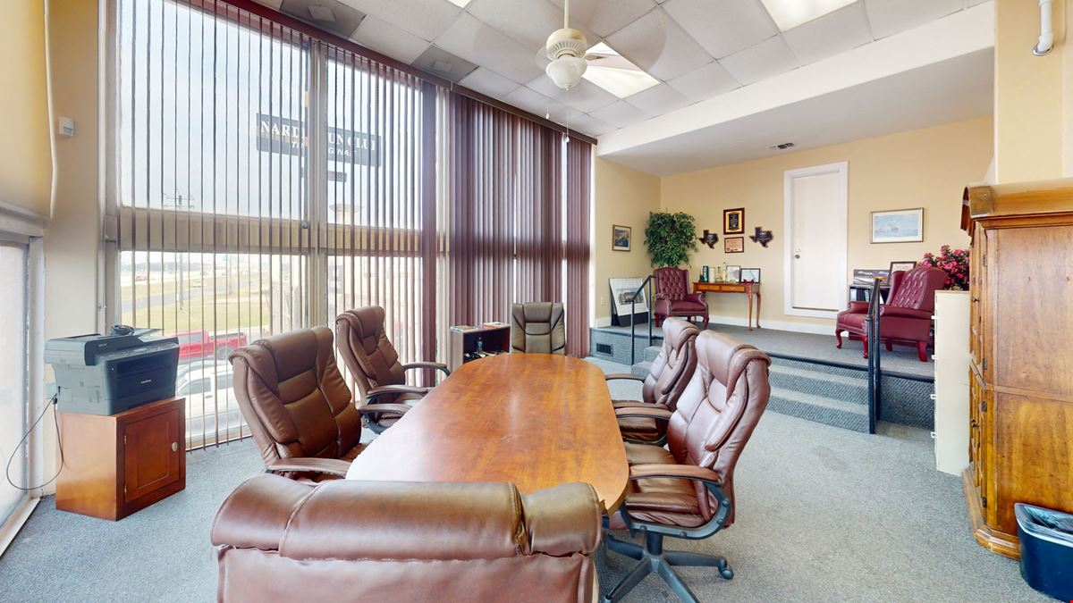 4818 Interstate 10 E