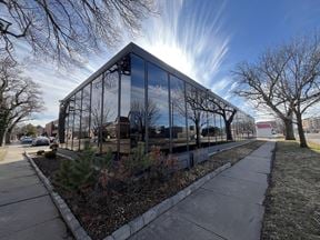1133 E 2nd St N