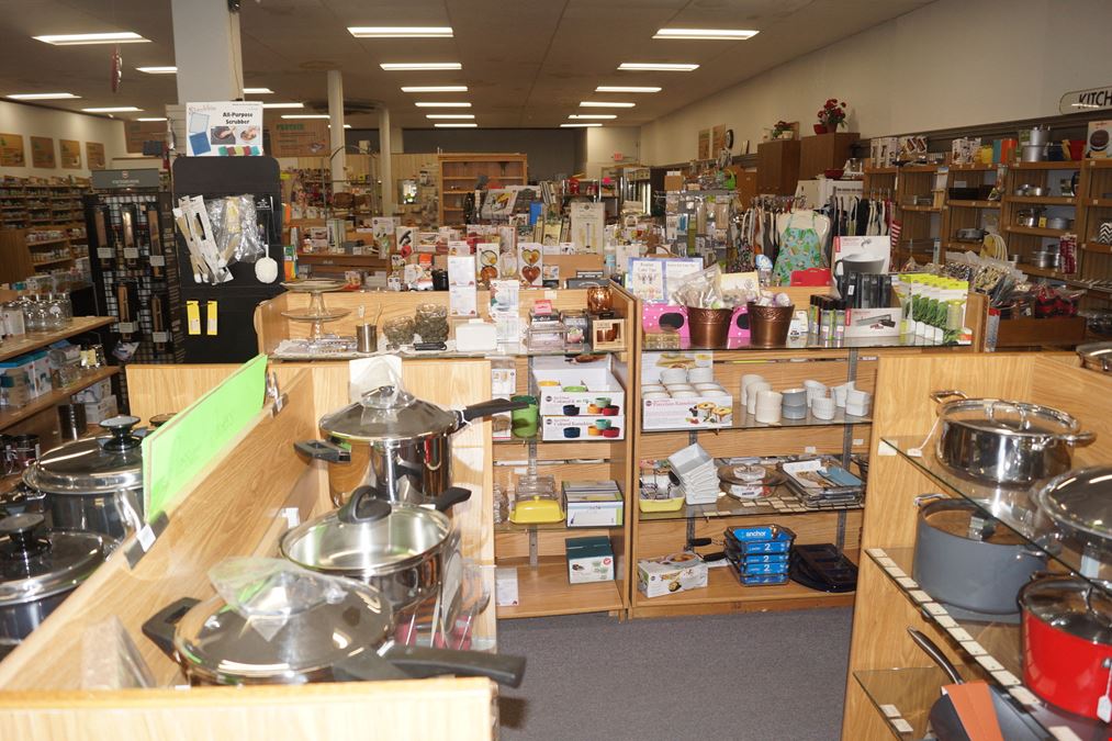 114-122 E Kemp & 9-15 2nd ST SE