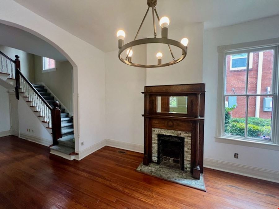 482 New Street Ln