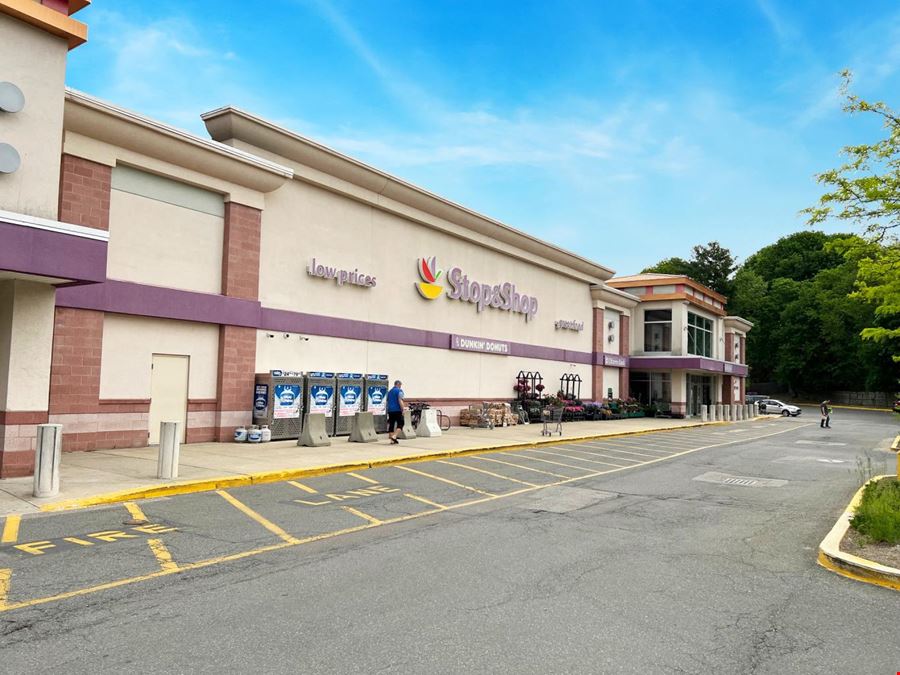 Stop & Shop Plaza