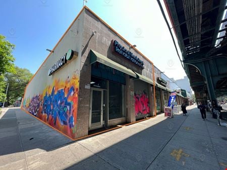 Preview of Retail space for Rent at 1765 Broadway