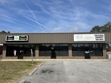 Preview of commercial space at 401 2nd Loop Rd
