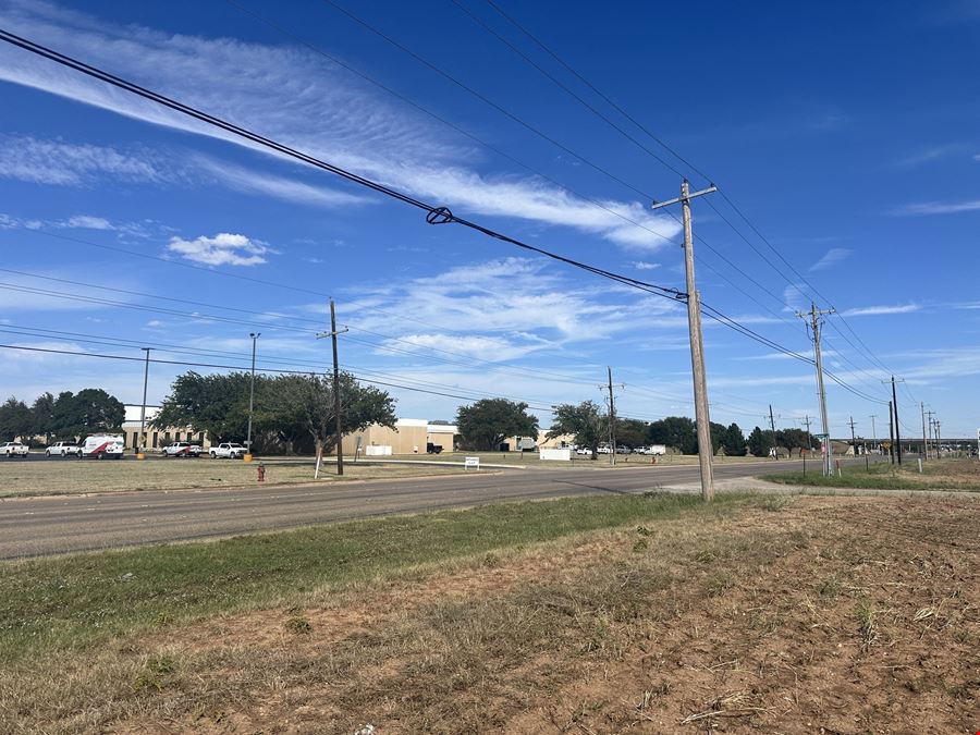 4270 Treanor Drive - 3.815 ACRES