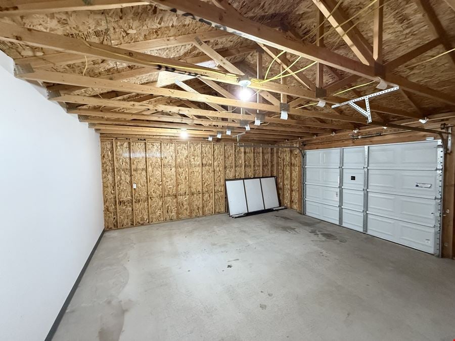 1920 E Fort Union Blvd