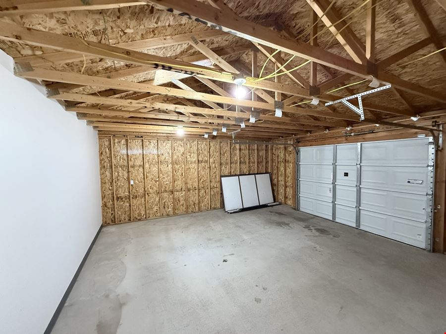 1920 E Fort Union Blvd