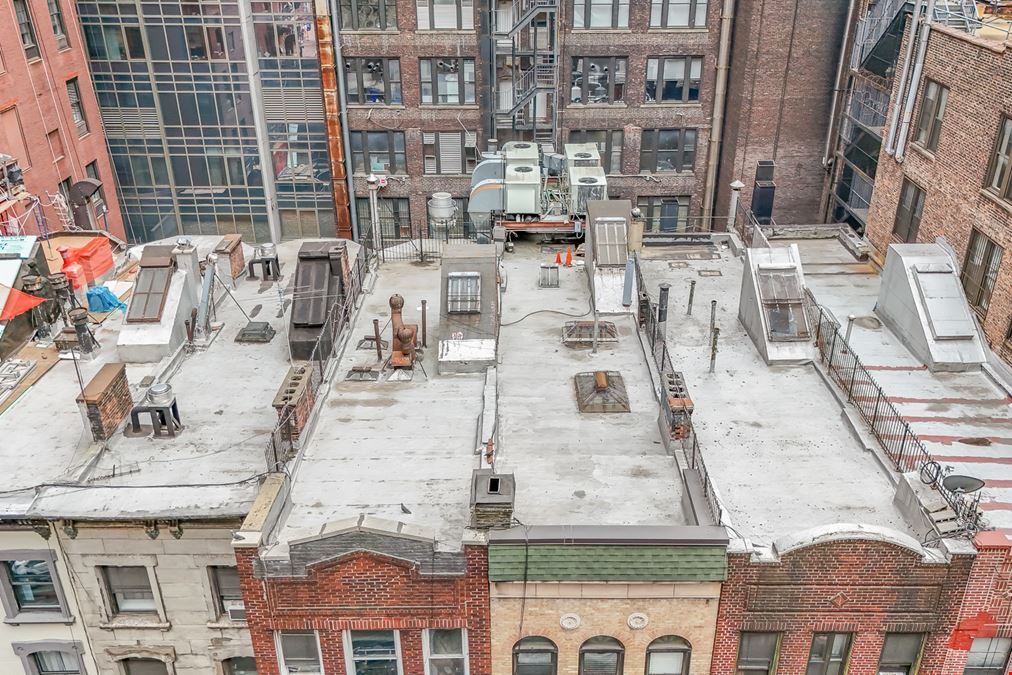 140-142 W 46th St