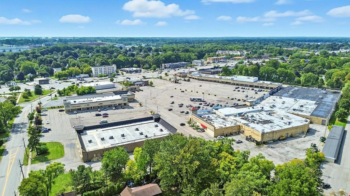 Stoneridge Plaza