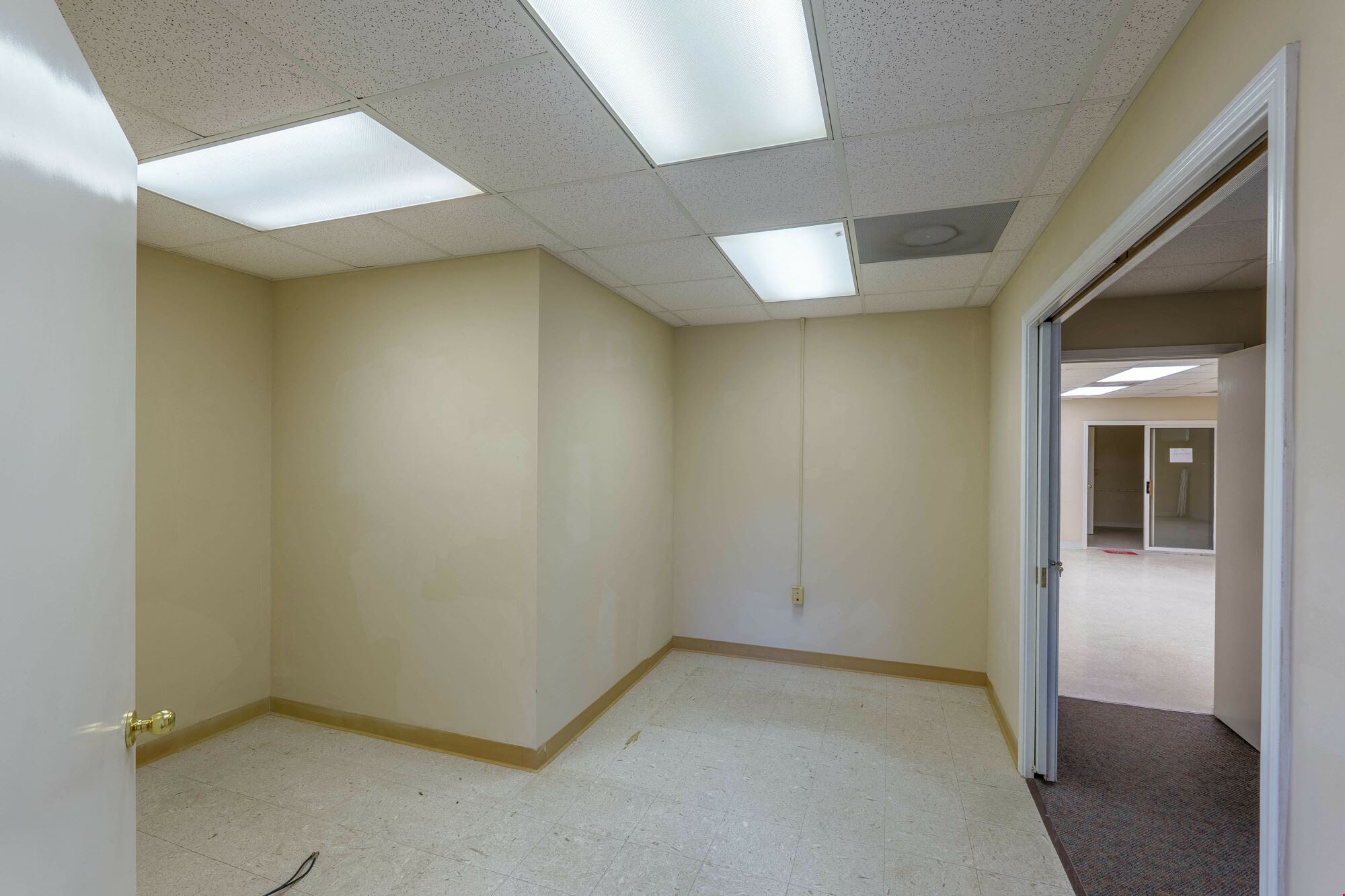 Office Building  - Azalea Drive