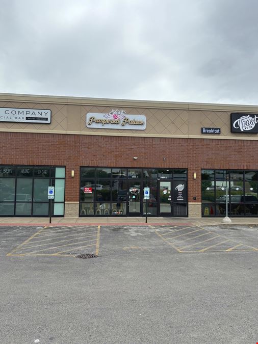 High Profile -  Fully Equipped Salon Space