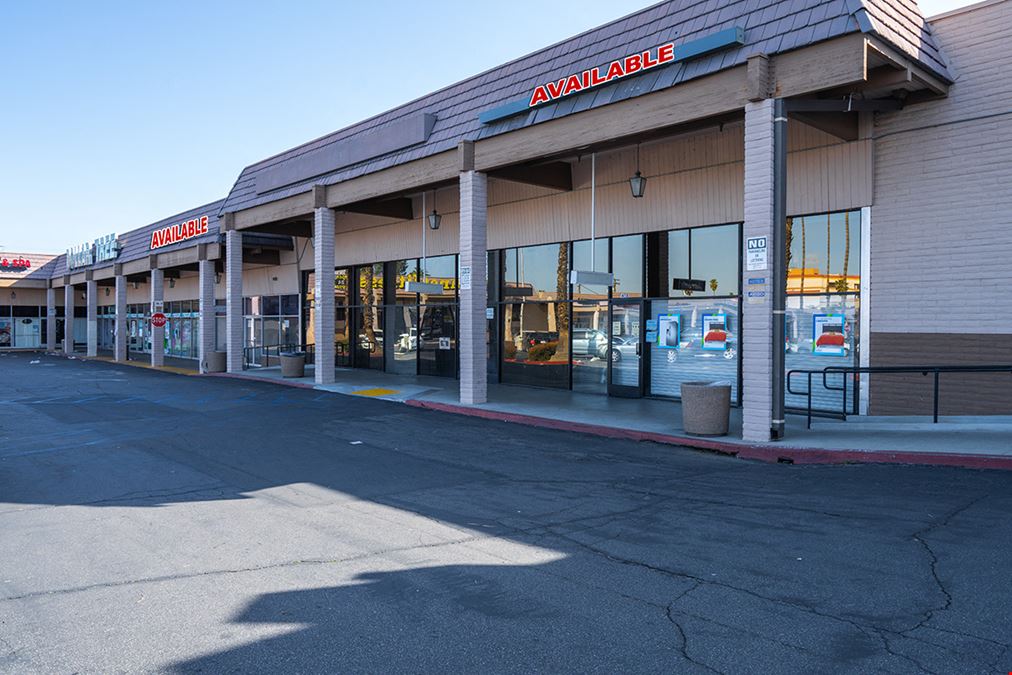 Ramona Plaza
