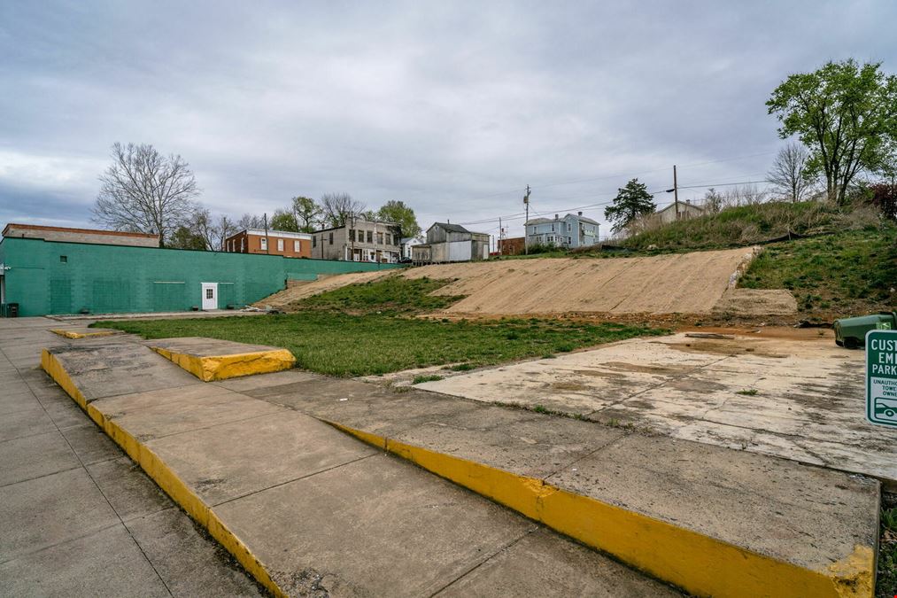 HALF ACRE COMMERCIAL LOT