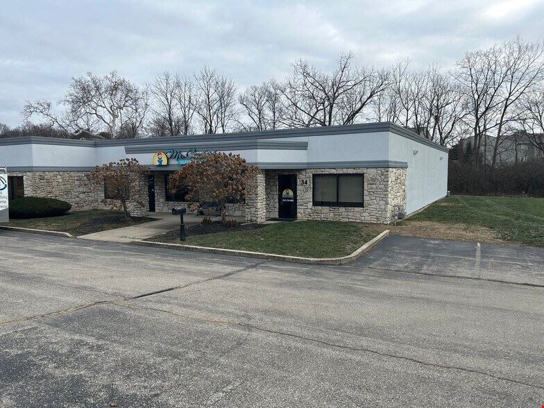 34 North Pioneer Boulevard, Springboro, OH 45066