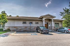 1225 W Wheeler Pkwy