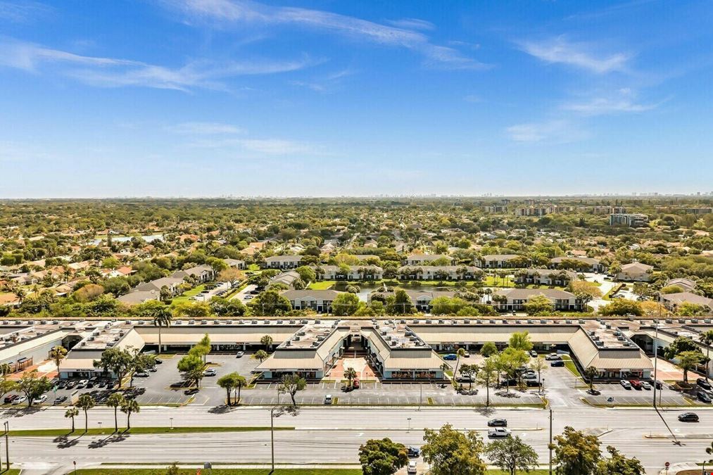 Promenade Plaza