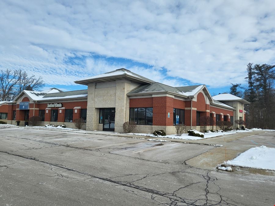 Okemos Plaza (Space for Lease)