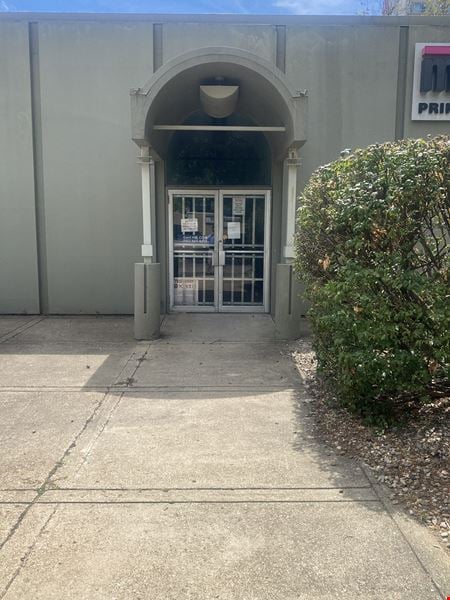 Preview of commercial space at 137 West Jefferson Street