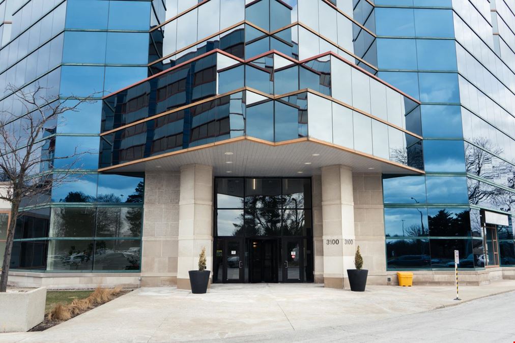 Gateway Centre - 3100 Steeles Avenue East