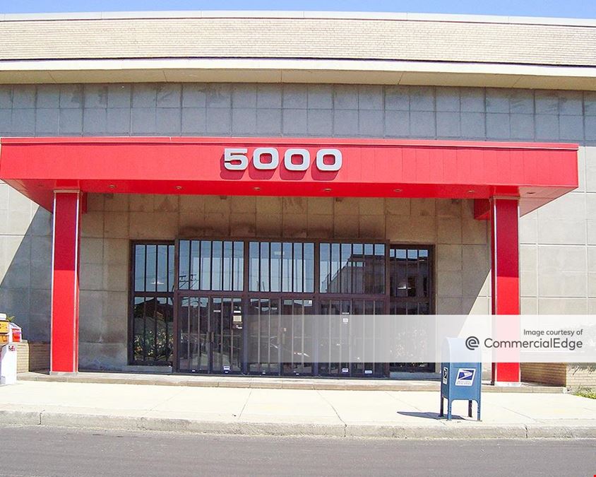 4800 & 5000 West Roosevelt Road