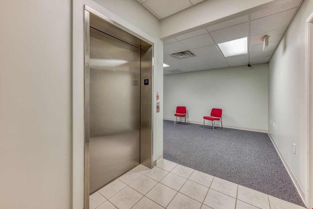 1712 Volunteer Parkway