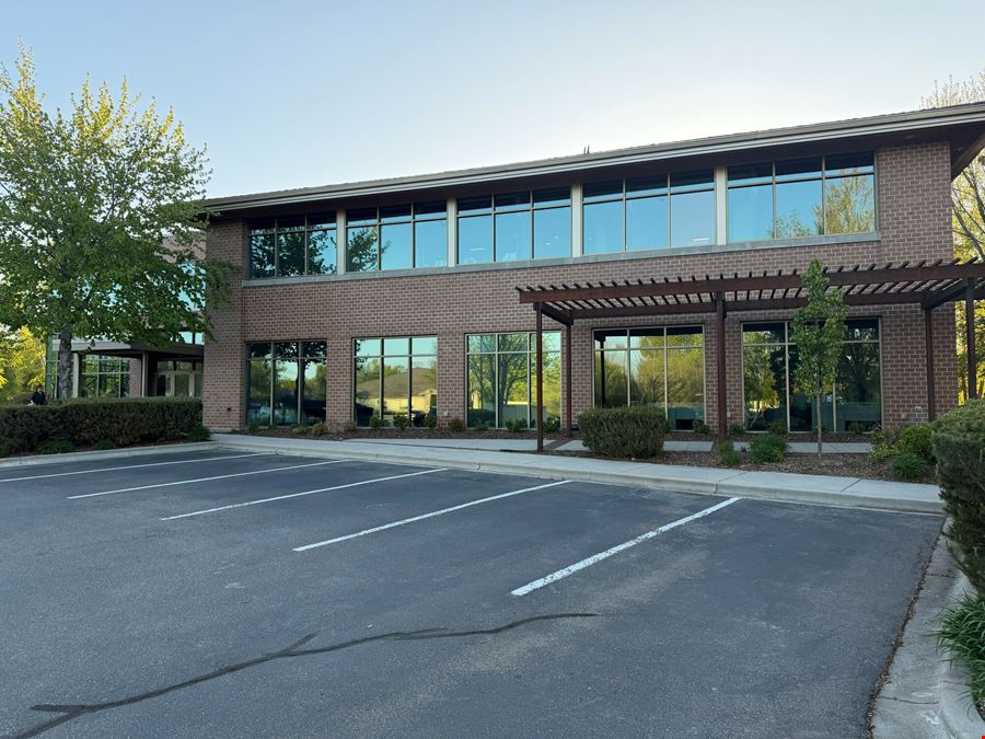 439 E. Shore Dr.