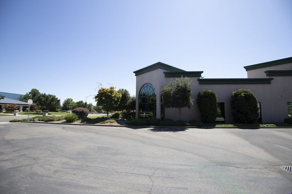 900 Wakefield Dr