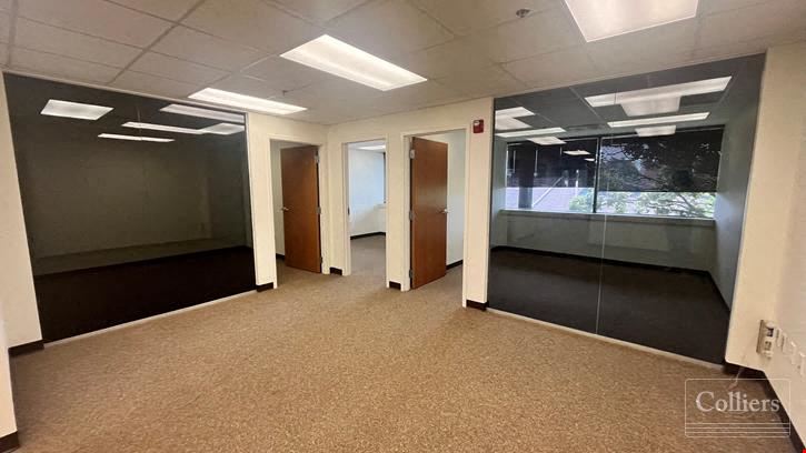 Lincoln Professional Building | For Sale or Lease