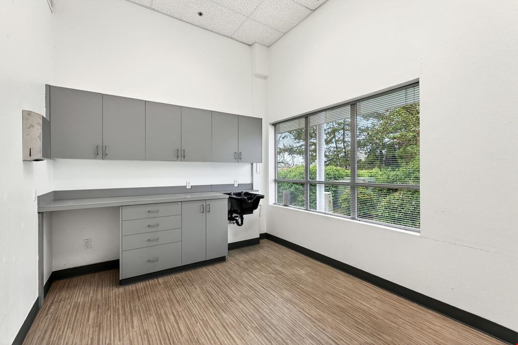 308 Villa Road Suite 116