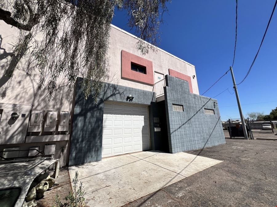 2641 E McDowell Rd