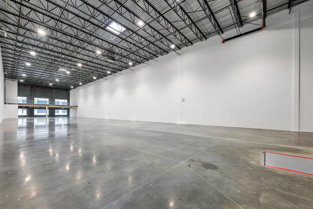 1355 Riverside Road (Building B - Riverside Road Business Park)