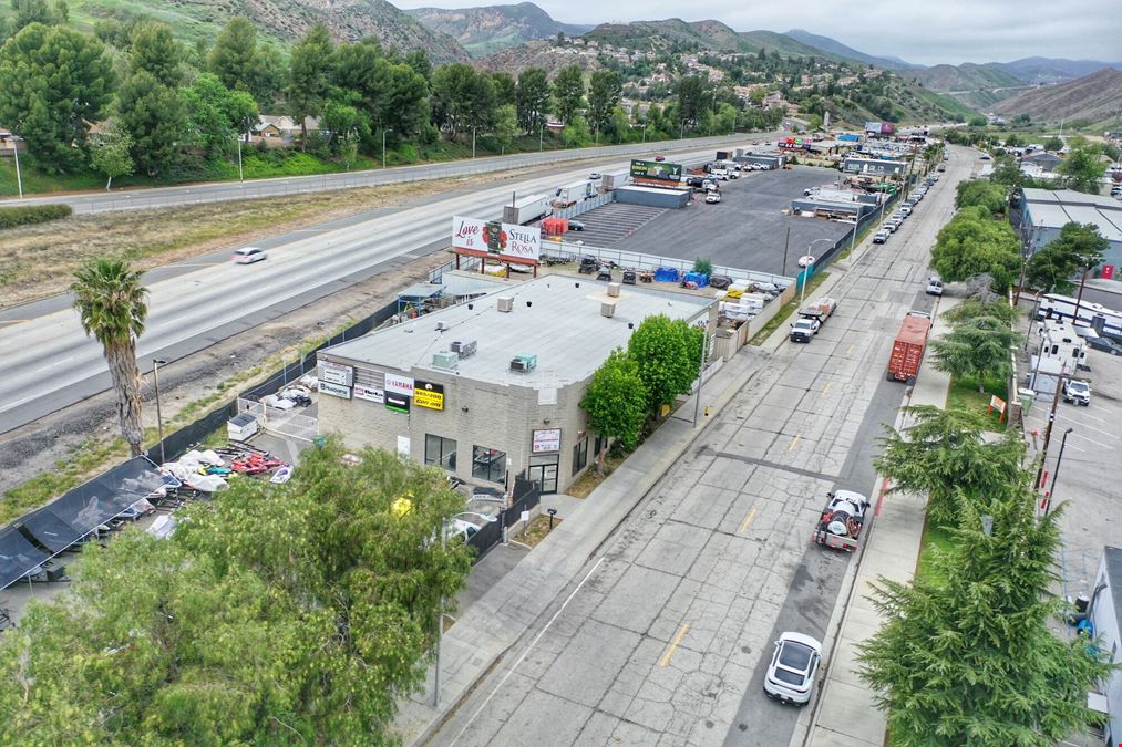 32203 Castaic Rd
