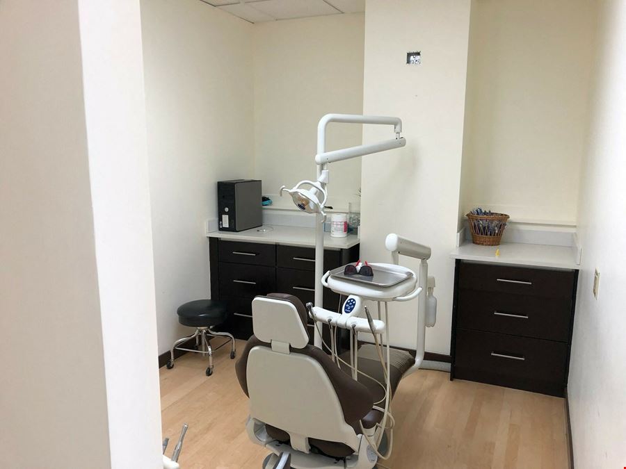 Queen Anne Medical/Dental Space