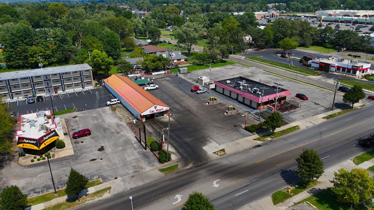 4450 E Main St