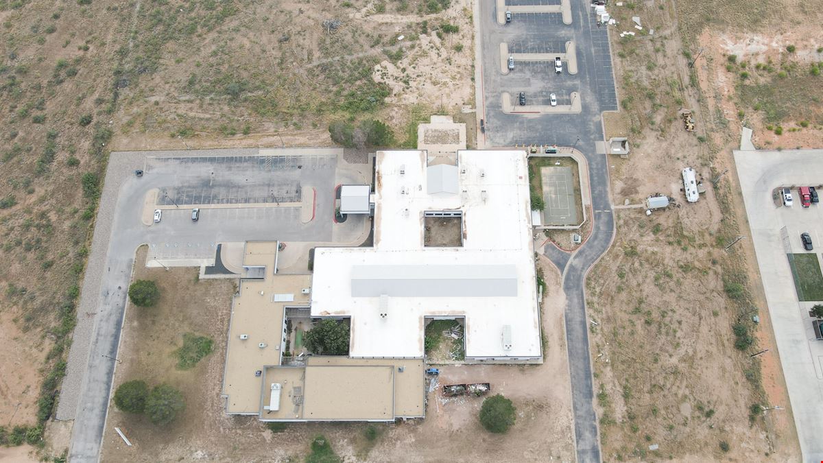 207 Tradewinds Blvd