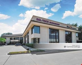 17400 Dallas Pkwy