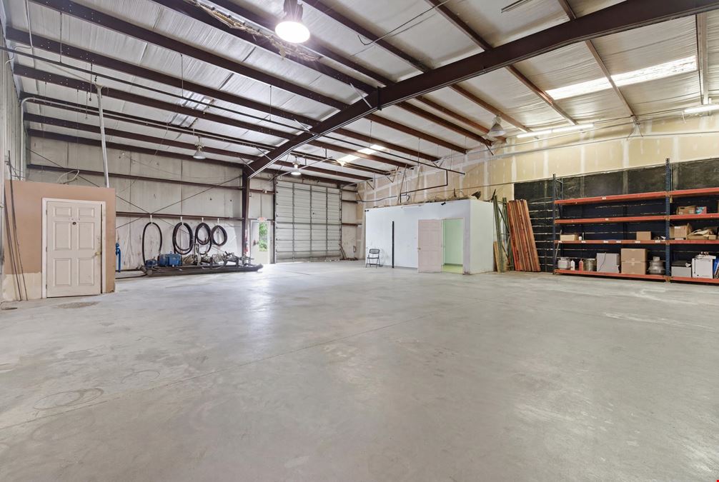 12112 Almeda Rd